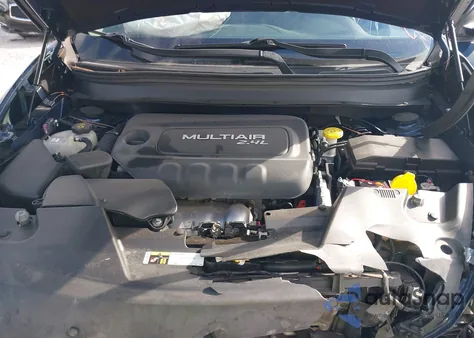 2018 Jeep Cherokee Latitude Fwd from USA, damaged, VIN 1C4PJLCB1JD519661